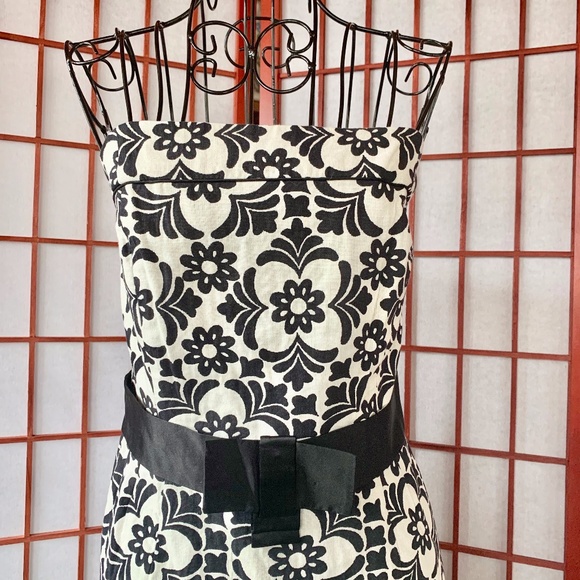 Lilly Pulitzer Dresses & Skirts - Lilly Pulitzer Strapless Patterned Tea-Midi